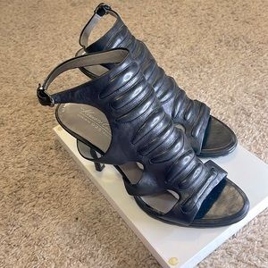 Kenneth Cole tough skin moto sandal